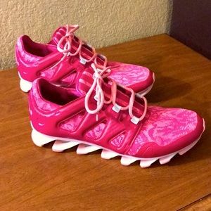 Woman’s Athletic Pink Adidas’s Springblade Running Shoes US 9 Explosive Energy